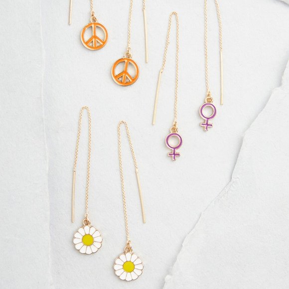 Modcloth Jewelry - Modcloth Far Out Threader Earring Set